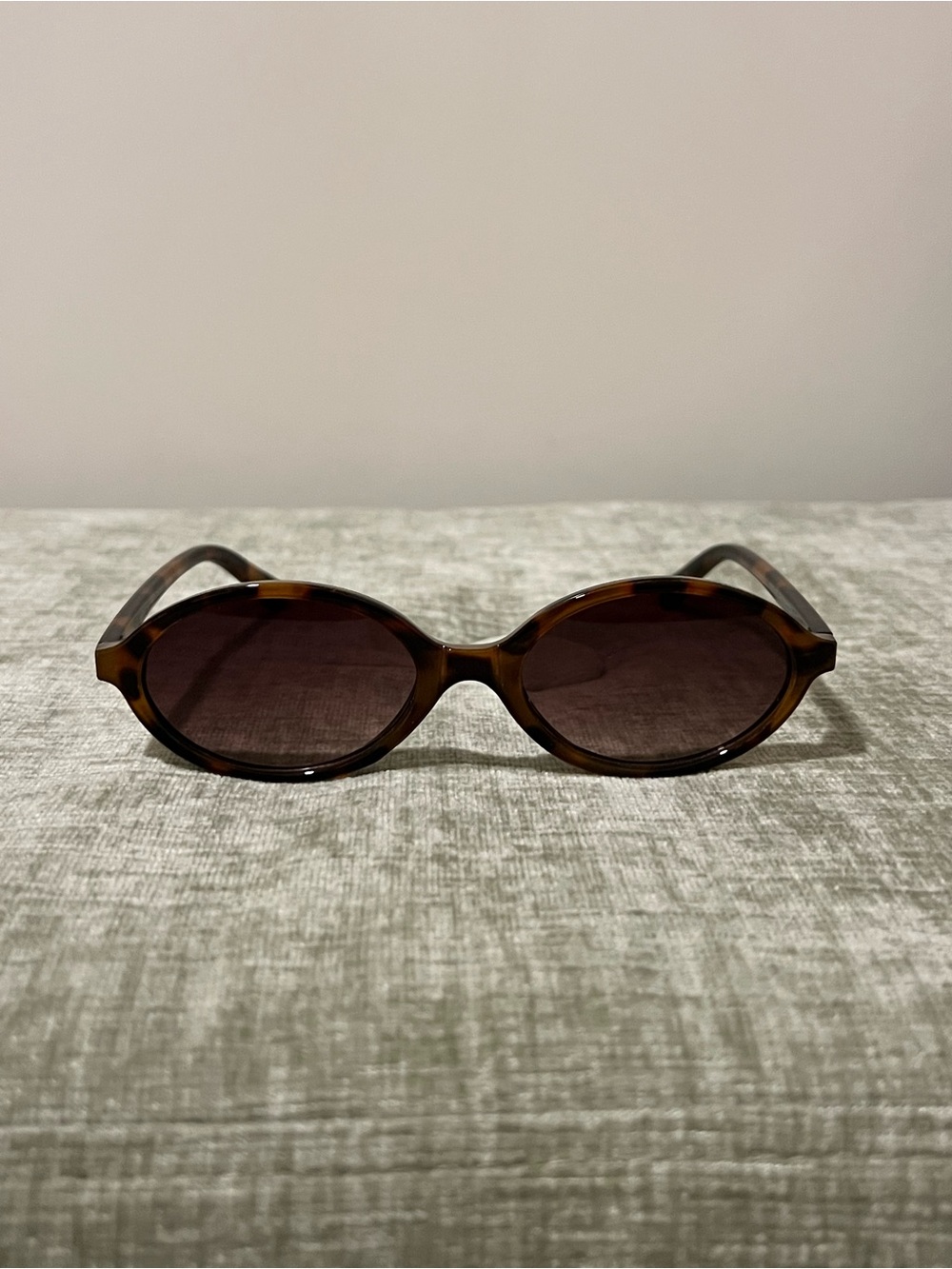 Tortoiseshell Oval Women's Sunglasses - Brown Lenses
